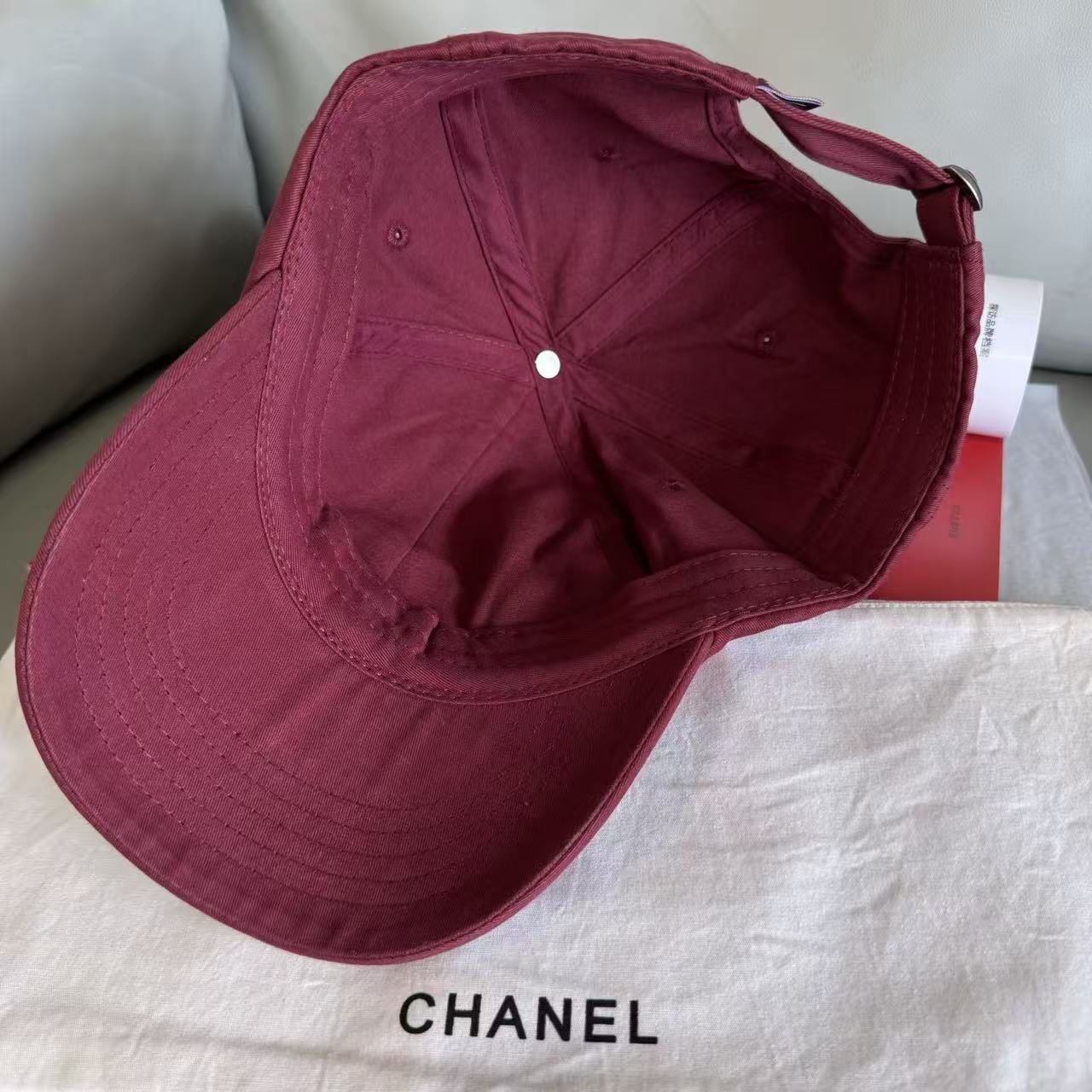 cha 26 Burgundy White Embroidery Logo Baseball Cap