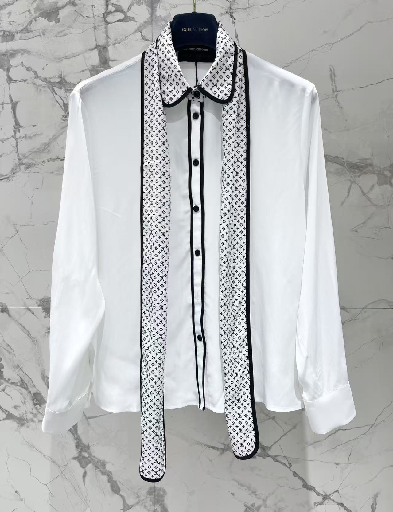 LO 26 Contrast Print Collar Tie Satin Long Sleeve Shirt