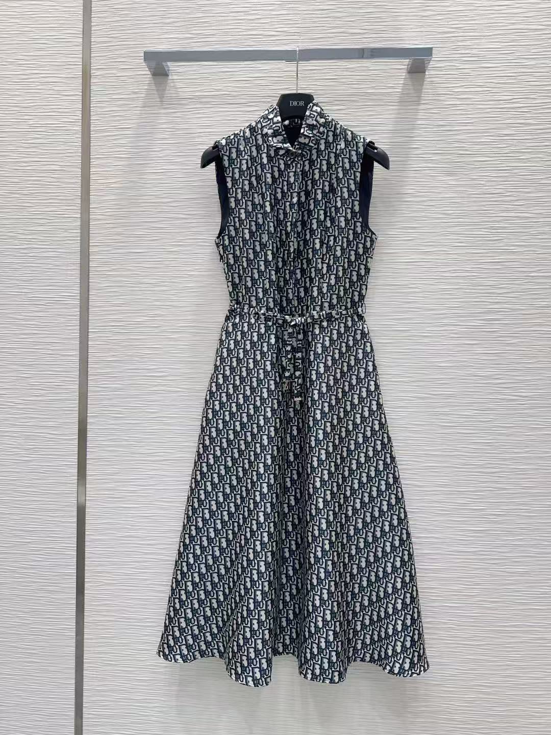 DR 26SS New Vintage Sleeveless Midi Dress