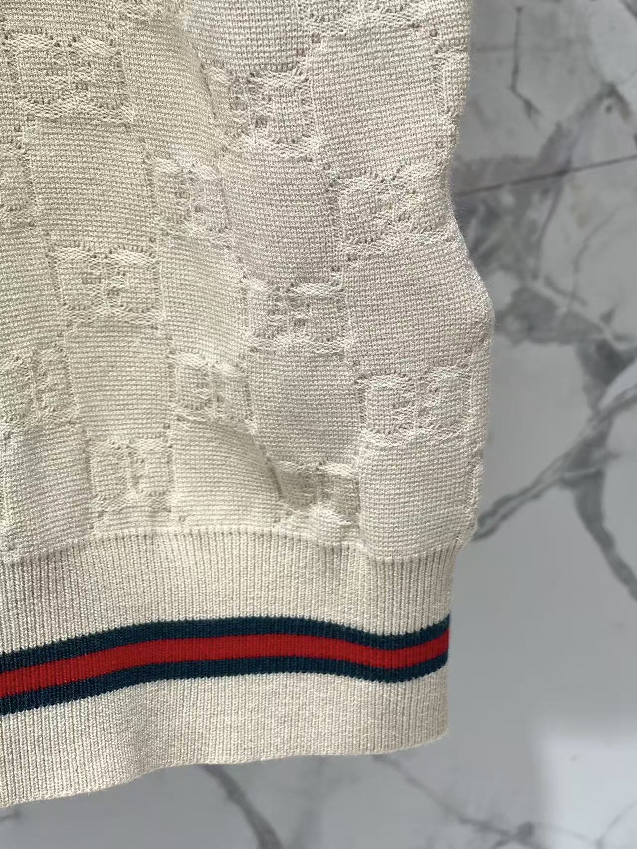 GU Contrast Striped Trim