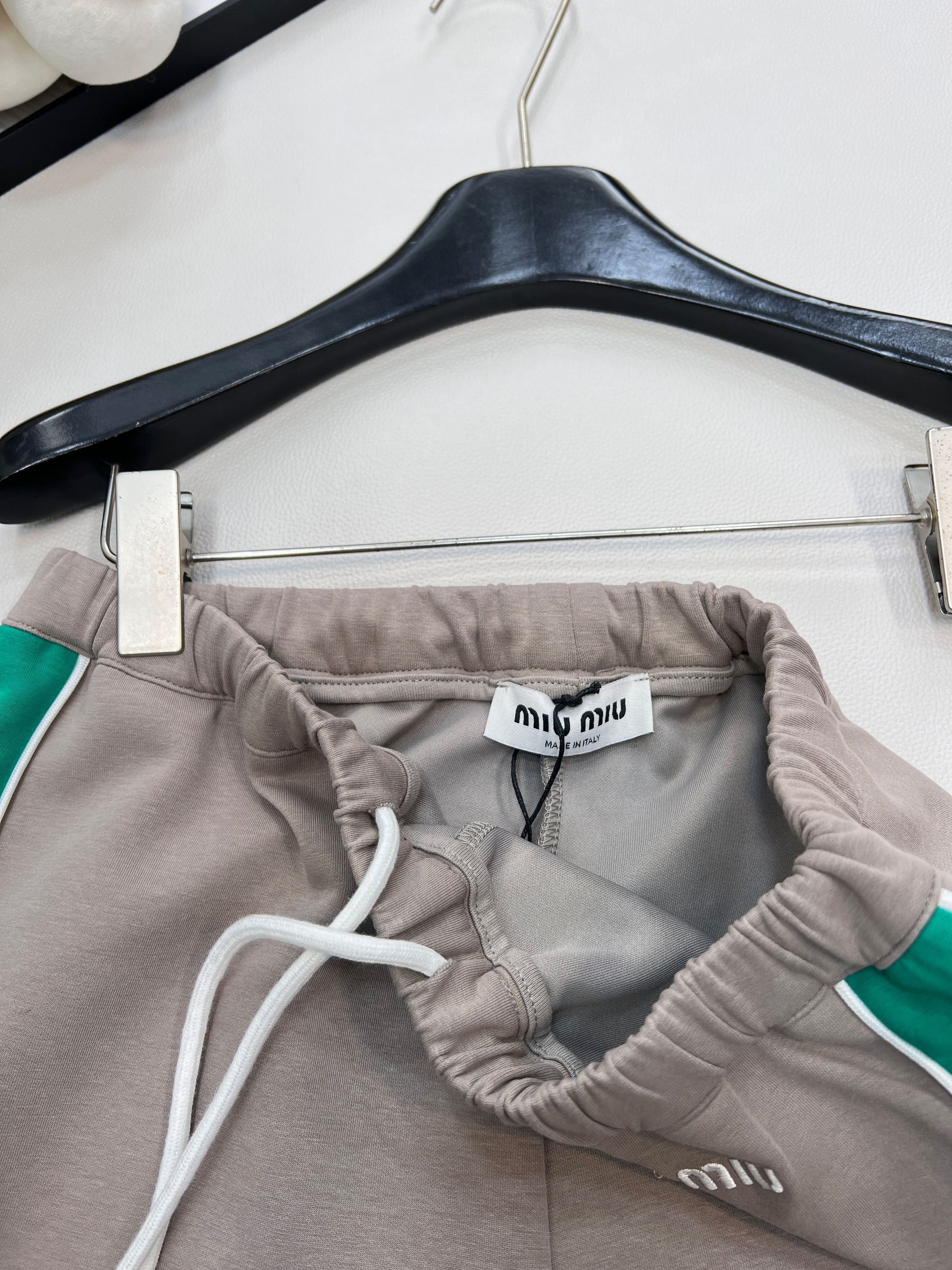 Mi 2025SS Spring/Summer New LetterEmbroidery Color-Block Webbing Drawstring Shorts