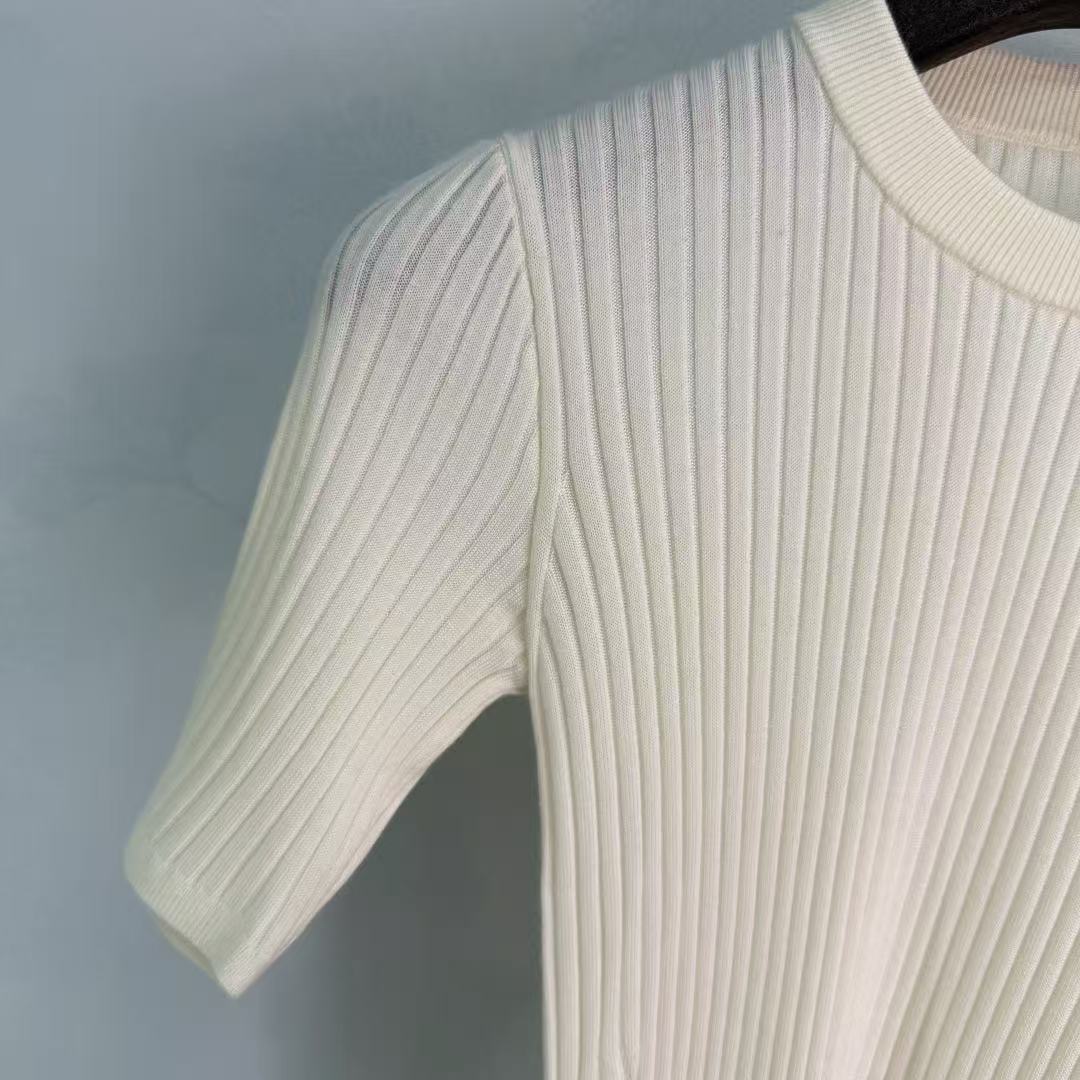 LO 26 Round Neck Slim Fit Vertical Rib Knit Shoulder Button Tee