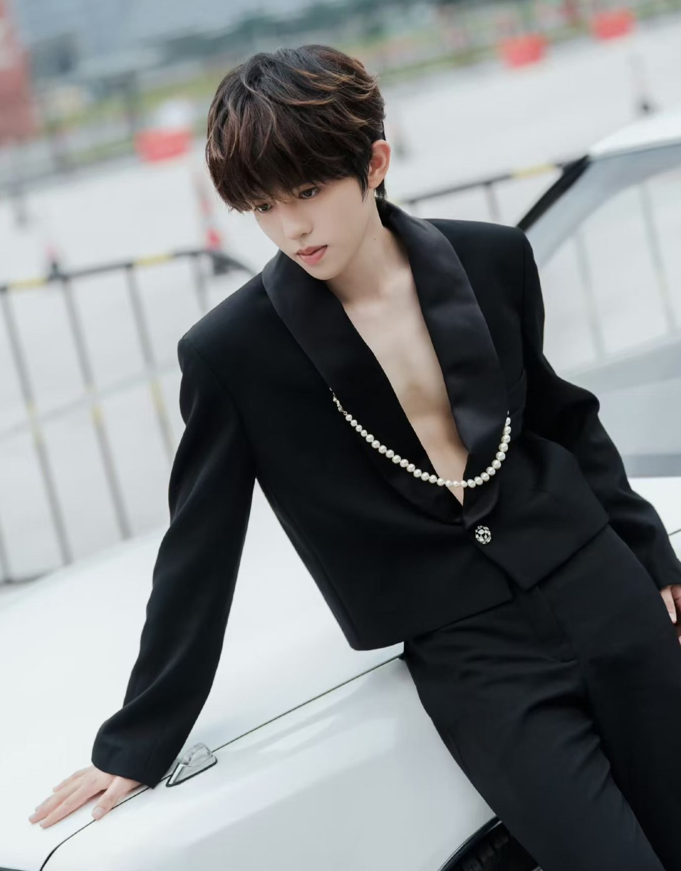 2026 Summer Series New StyleLi Hao runway same style Chanel-style black cropped suitjacket