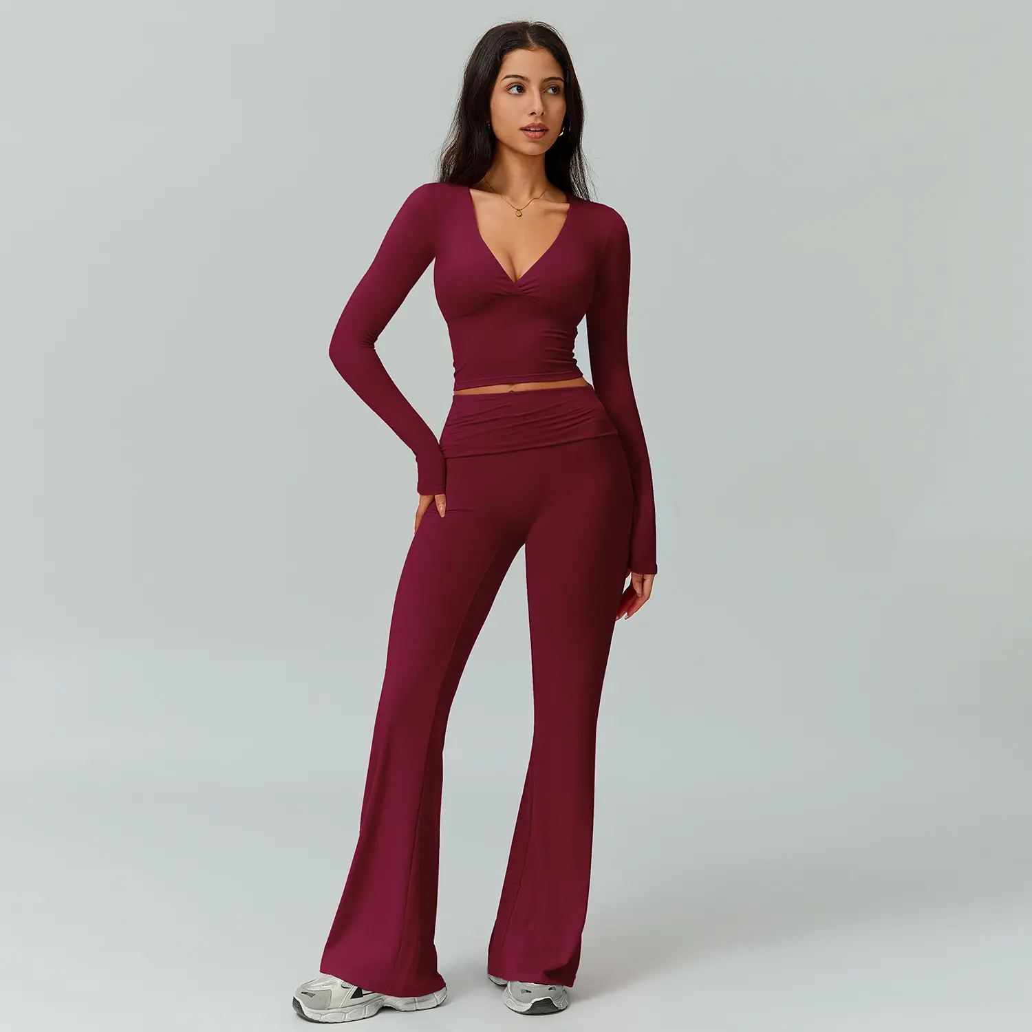 TIMEOFF Women's 2-Piece V-Neck Activewear Set for Yoga