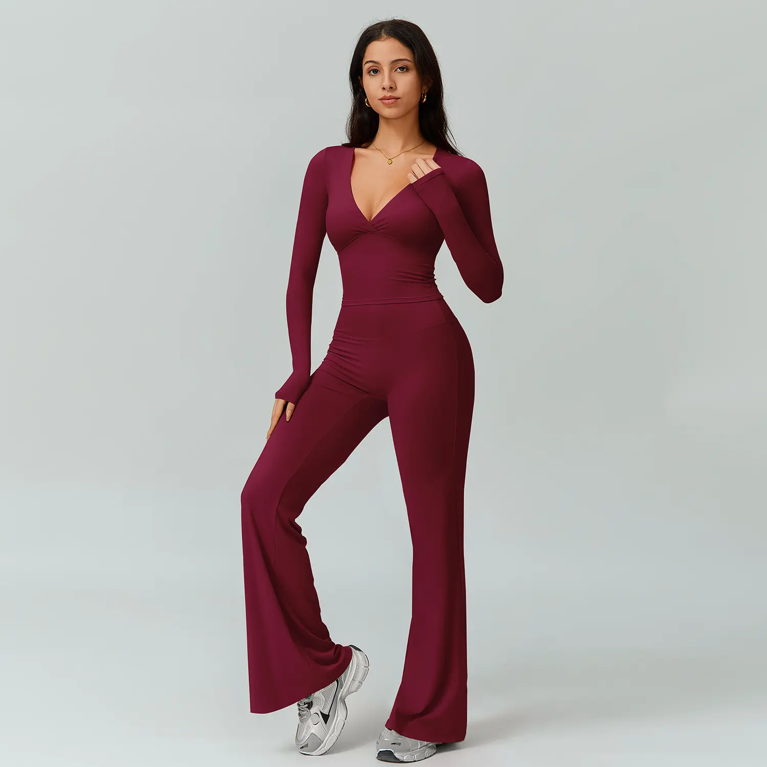 TIMEOFF Women's 2-Piece V-Neck Activewear Set for Yoga