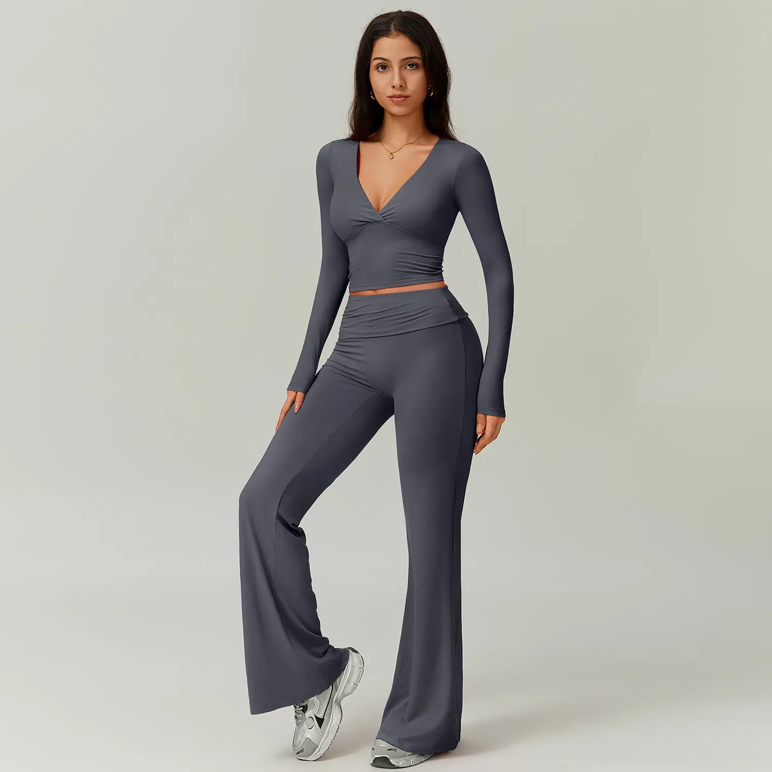 TIMEOFF Women's 2-Piece V-Neck Activewear Set for Yoga