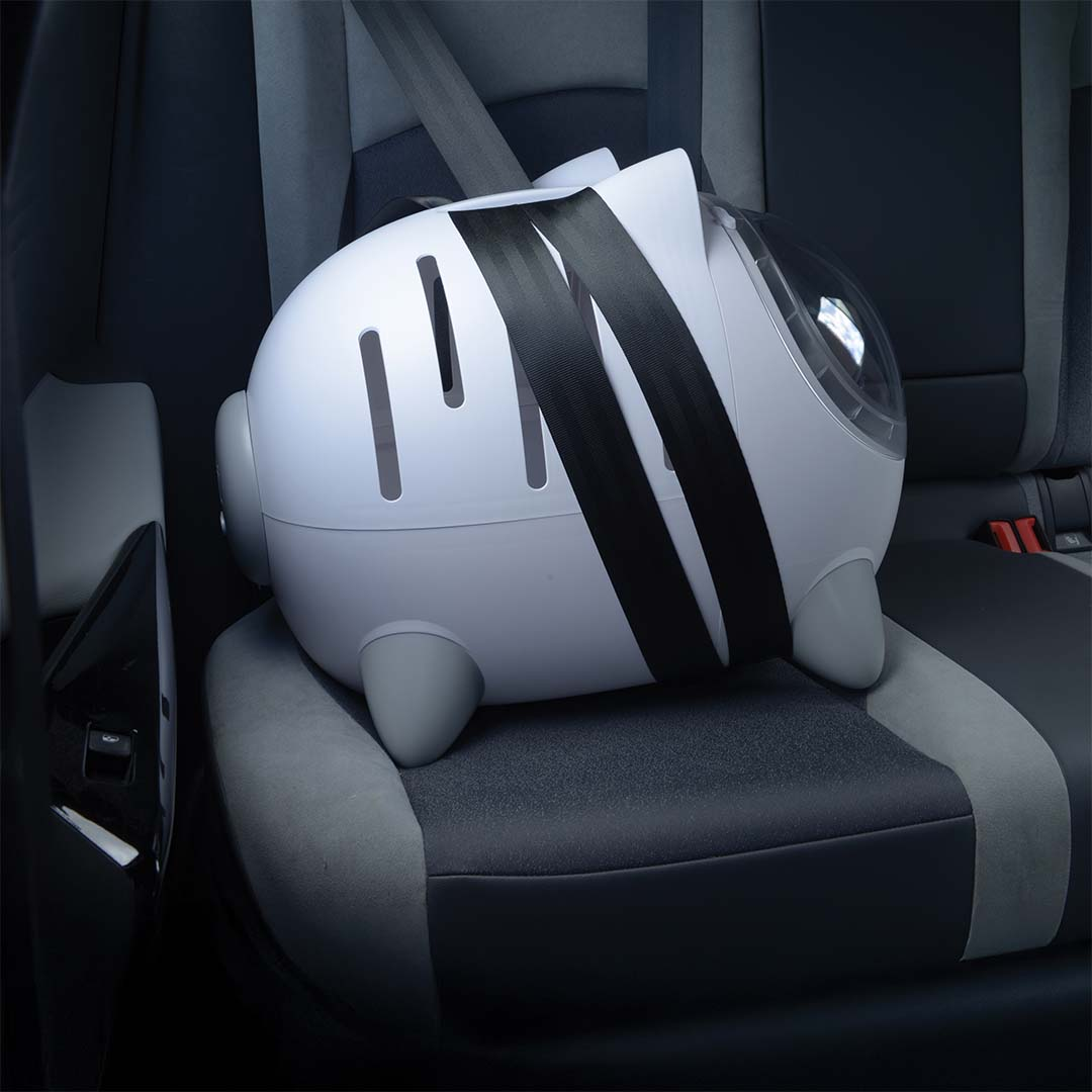 Spaceship-Style Cat Bed & Carrier – Whitea
