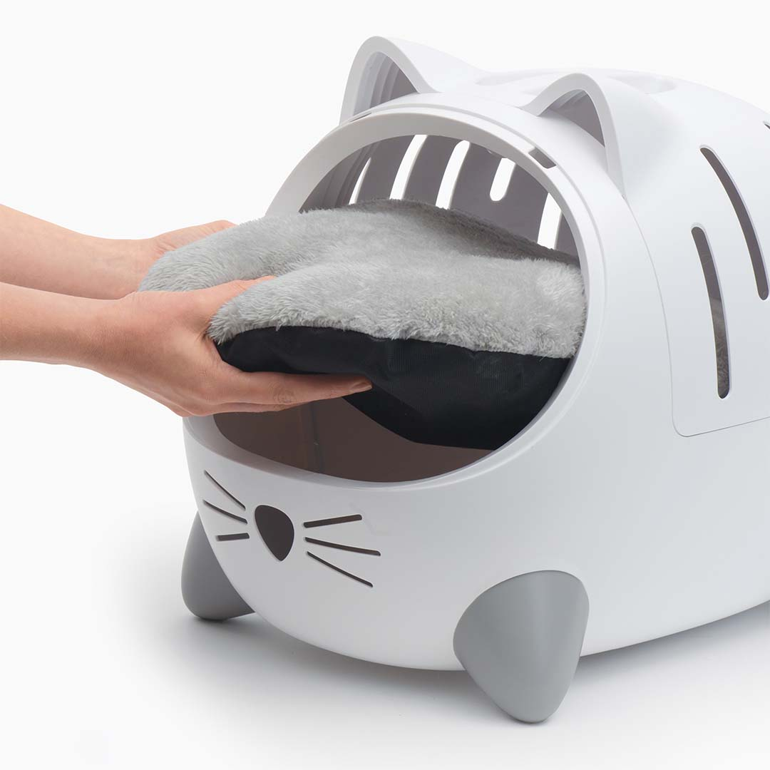 Spaceship-Style Cat Bed & Carrier – Whitea