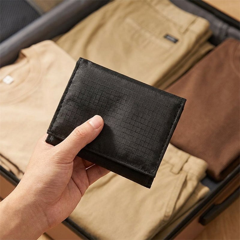 Compact foldable waist belt coin purse