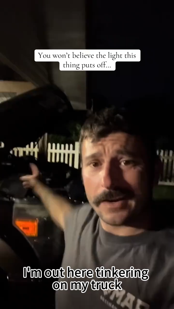 Customer social video