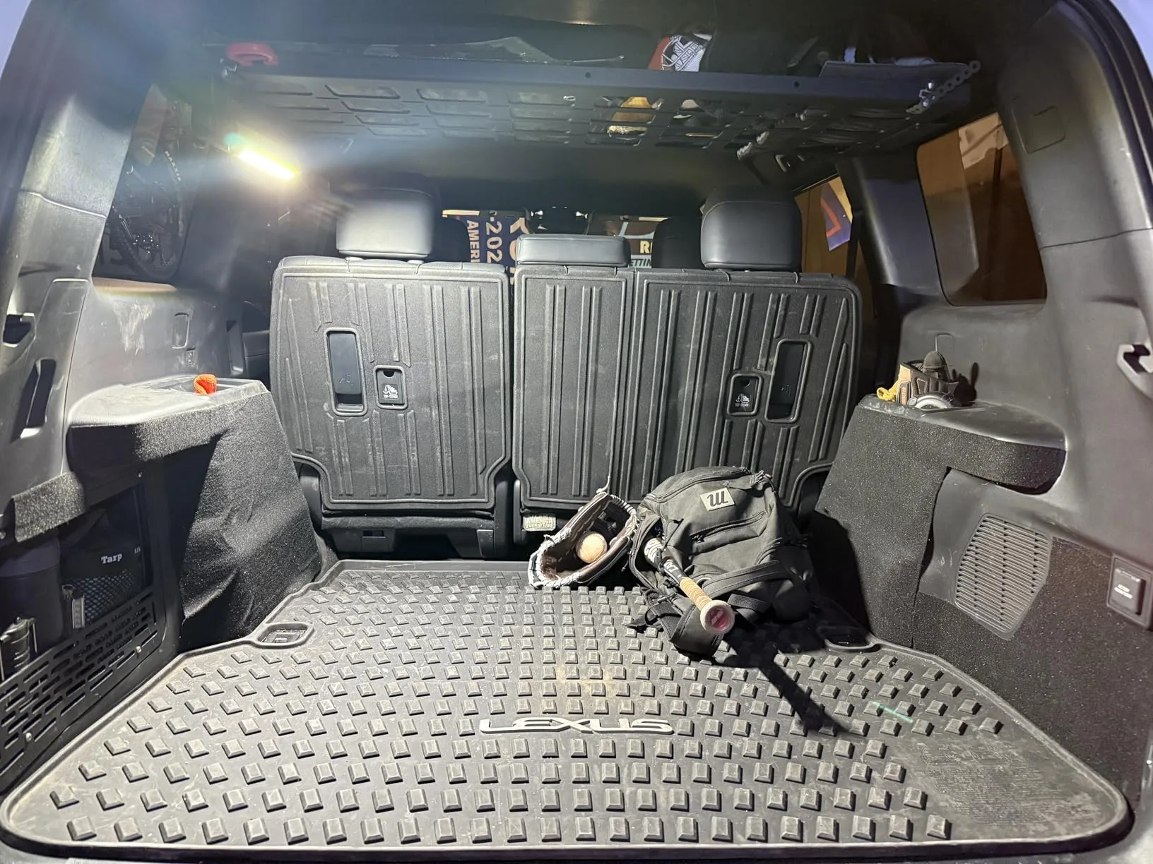 Verified purchase photo for the ML6 rechargeable magnetic work light (bill 01)