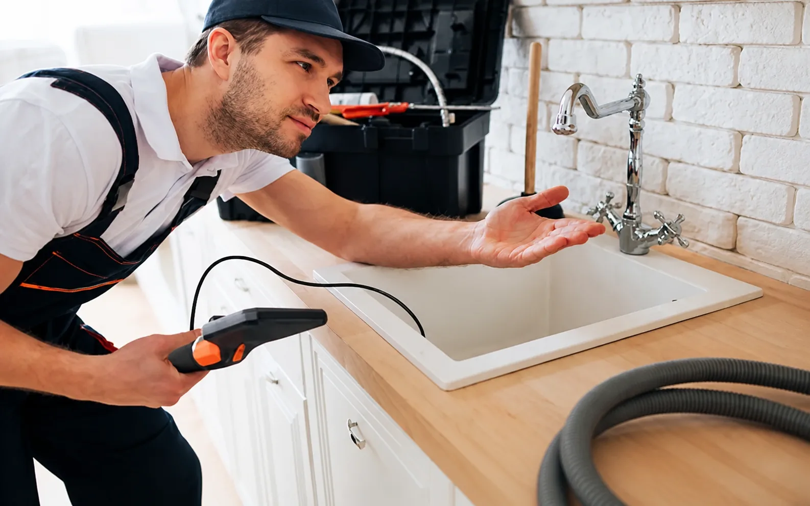 Pipe maintenance application