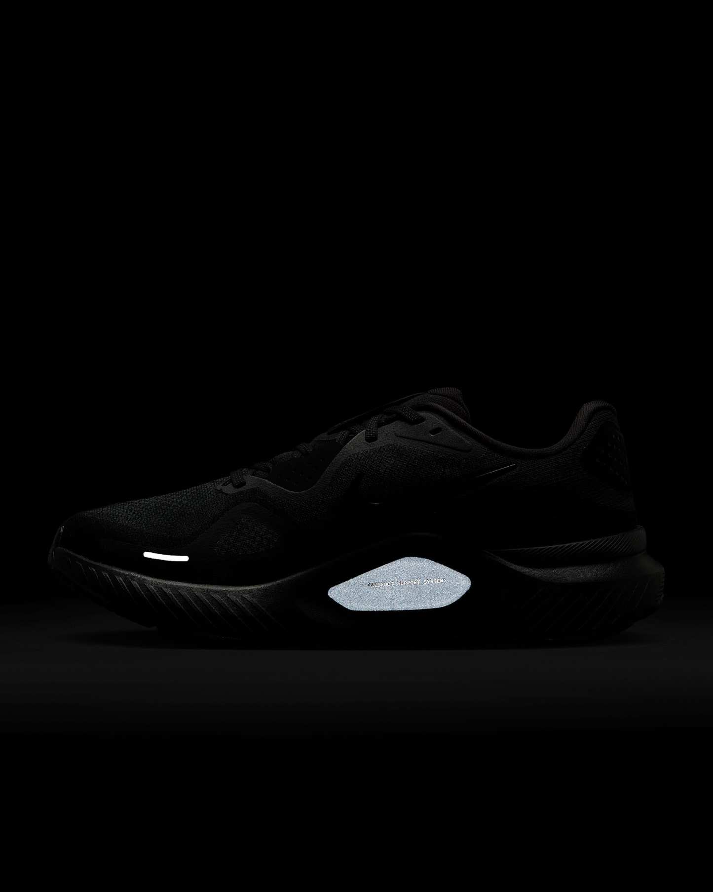 나이키 스트럭처 26 남성 로드 러닝화 - 블랙/아이언 그레이/블랙