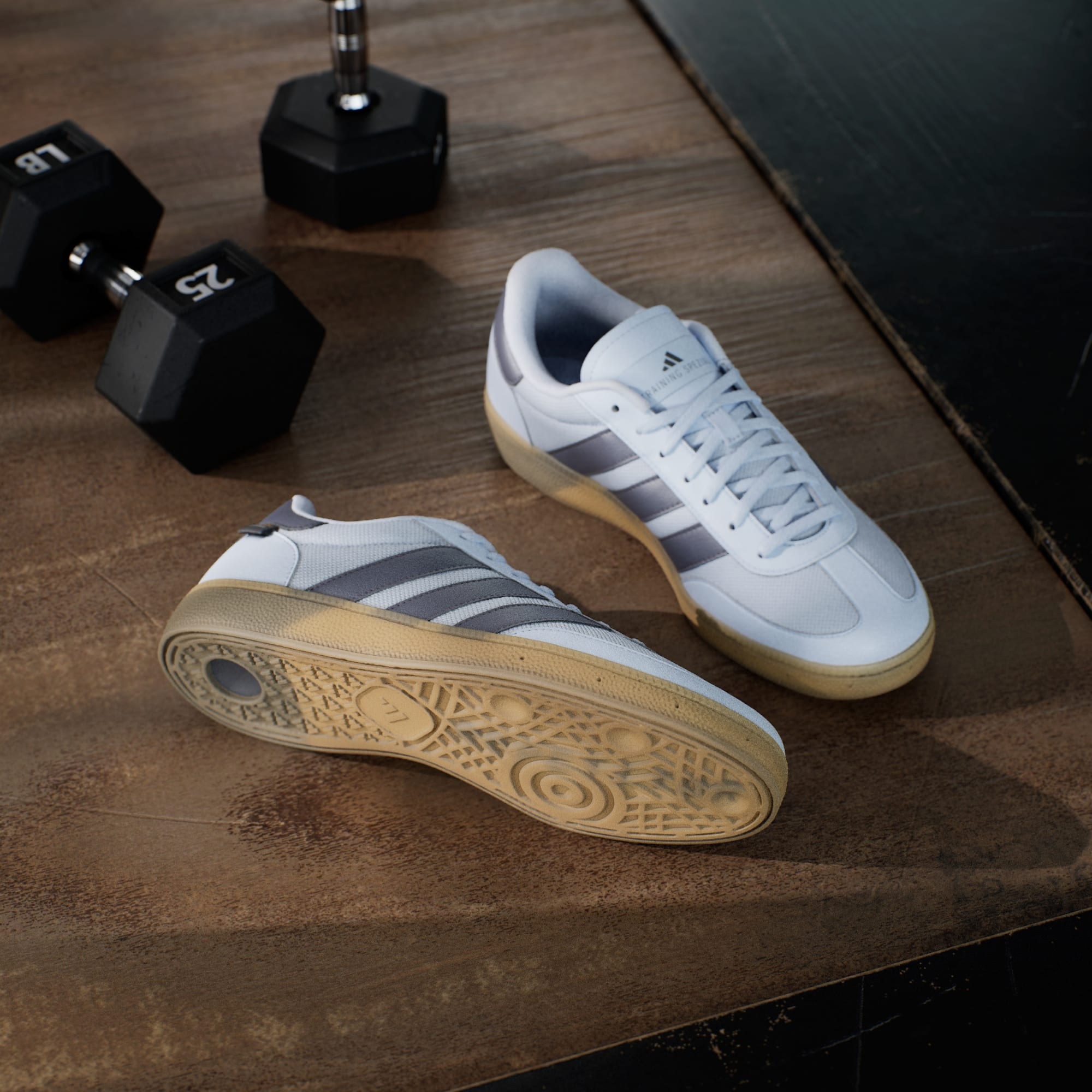 트레이닝 스페지알 - Crystal Sky / Aurora Onix / Crystal Sky - JQ1455 - HeroMrktng View 4
