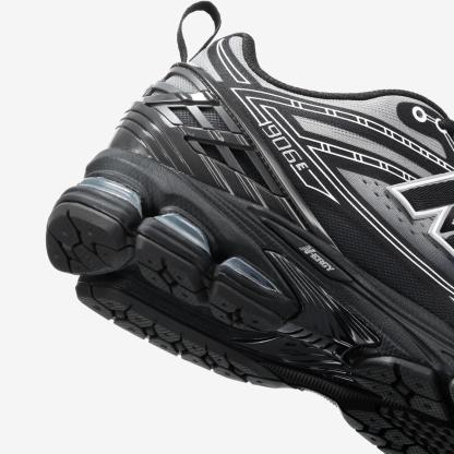 U19069BR - Black