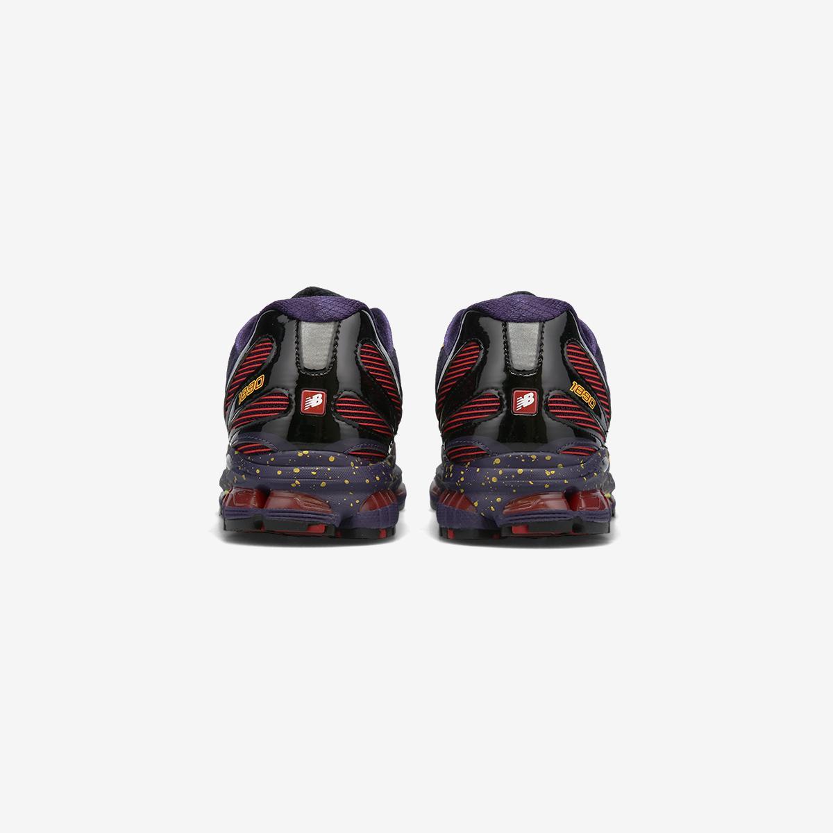 U189052J - Purple