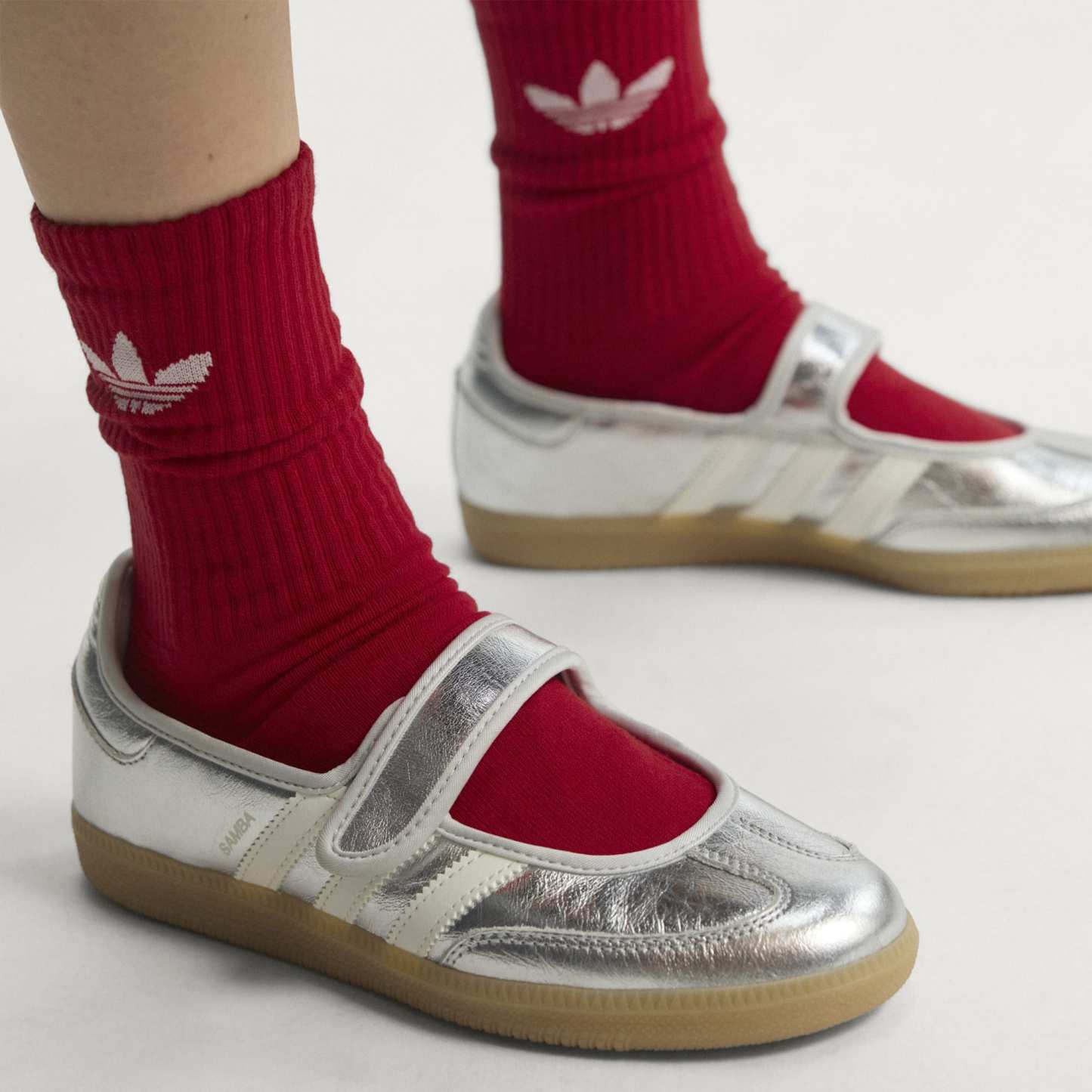 삼바 제인 - Silver Metallic / Off White / Gum