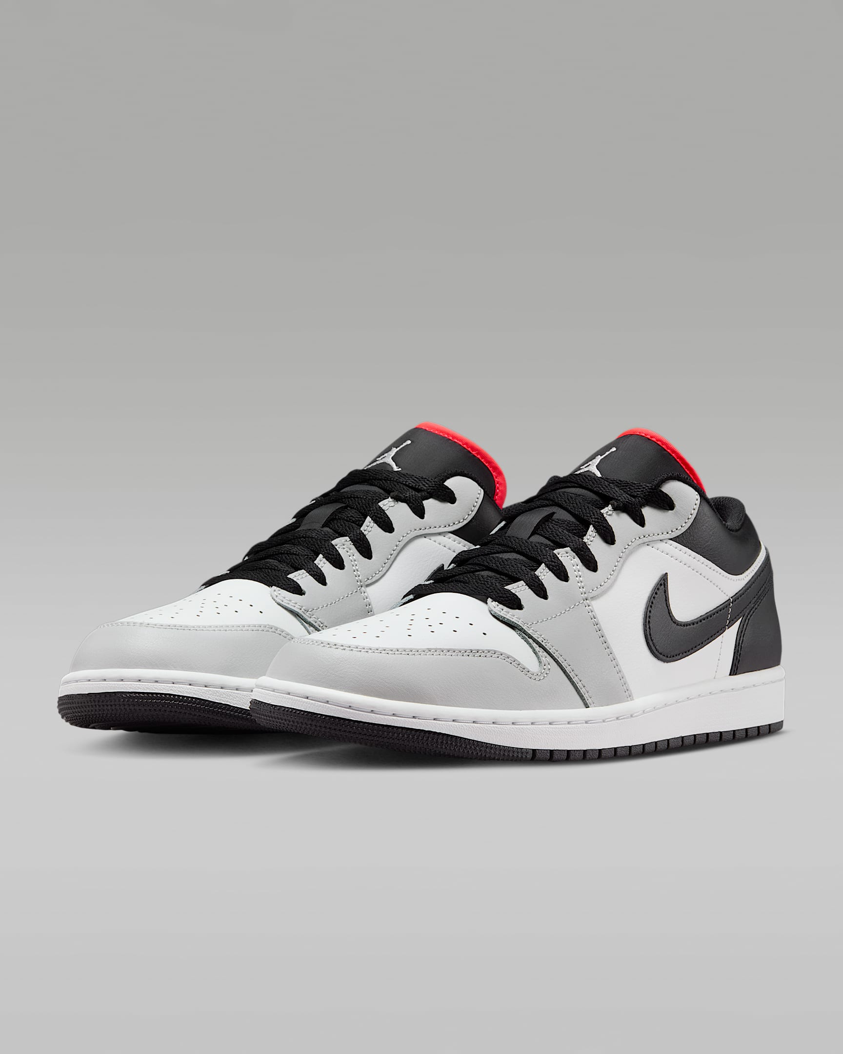 에어 조던 1 로우 남성 신발 - 뉴트럴 그레이/서밋 화이트/인프라레드 23/블랙