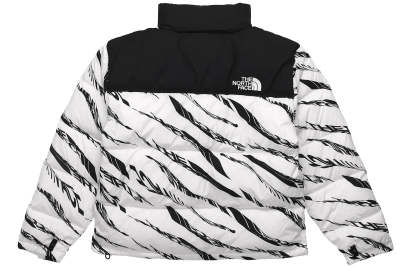 THE NORTH FACE Nuptse Down Parka 700 NF0A5AXQ-LG4 - 1_614a5cfd-9008-48ba-82d8-4fe75b91c104