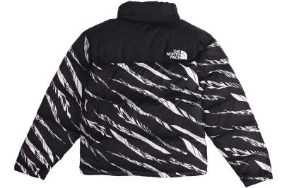 THE NORTH FACE Down Parka Nuptse Jacket NF0A5AXQ-Y3F - 1_7e16e1bb-b512-4a7c-8153-77c11591c0dc