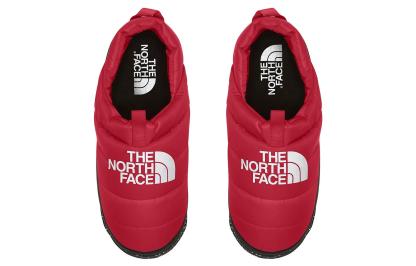 THE NORTH FACE Nuptse Mules 'Red' NF0A5G2F-KZ3 - 1_d8e39149-e3a6-44e4-b26b-885740326993