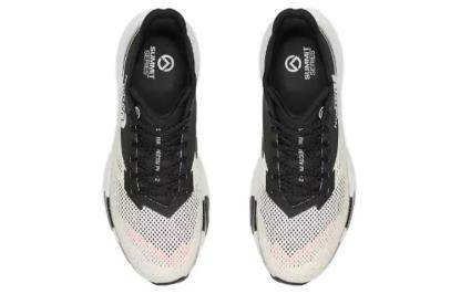 (WMNS) THE NORTH FACE Summit Vectiv Pro II Running Shoes 'Tnf White Black' NF0A83N2-ROU - 2_2002f809-c432-47d4-9d61-2d11bb7fd66a