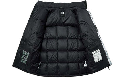 THE NORTH FACE Winter Custom Printed Jacket 'White' NJ1DL56C - 2_c8bd9ce4-83fa-4ca5-b402-24bee7c53587
