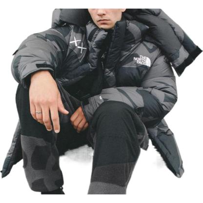 THE NORTH FACE x KAWS FW22 1994 Himalayan Parka Jacket 'Black' NF0A7WLT-7H4 - 3_17afb5c3-3ce1-437b-9055-ff8b111295b7