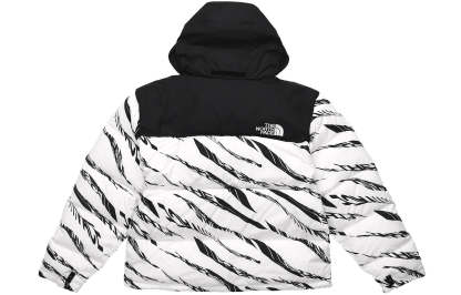 THE NORTH FACE Nuptse Down Parka 700 NF0A5AXQ-LG4 - 3_5005f33c-569b-4f55-acca-d7fc08dc13d9
