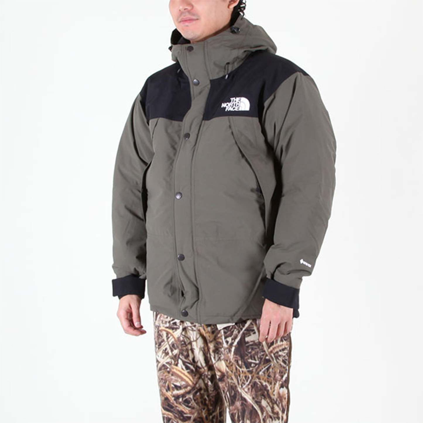 THE NORTH FACE Mountain Down Jacket 'Green' ND91930-NT - 4_6c977f0c-a142-4105-9104-022496fc0520