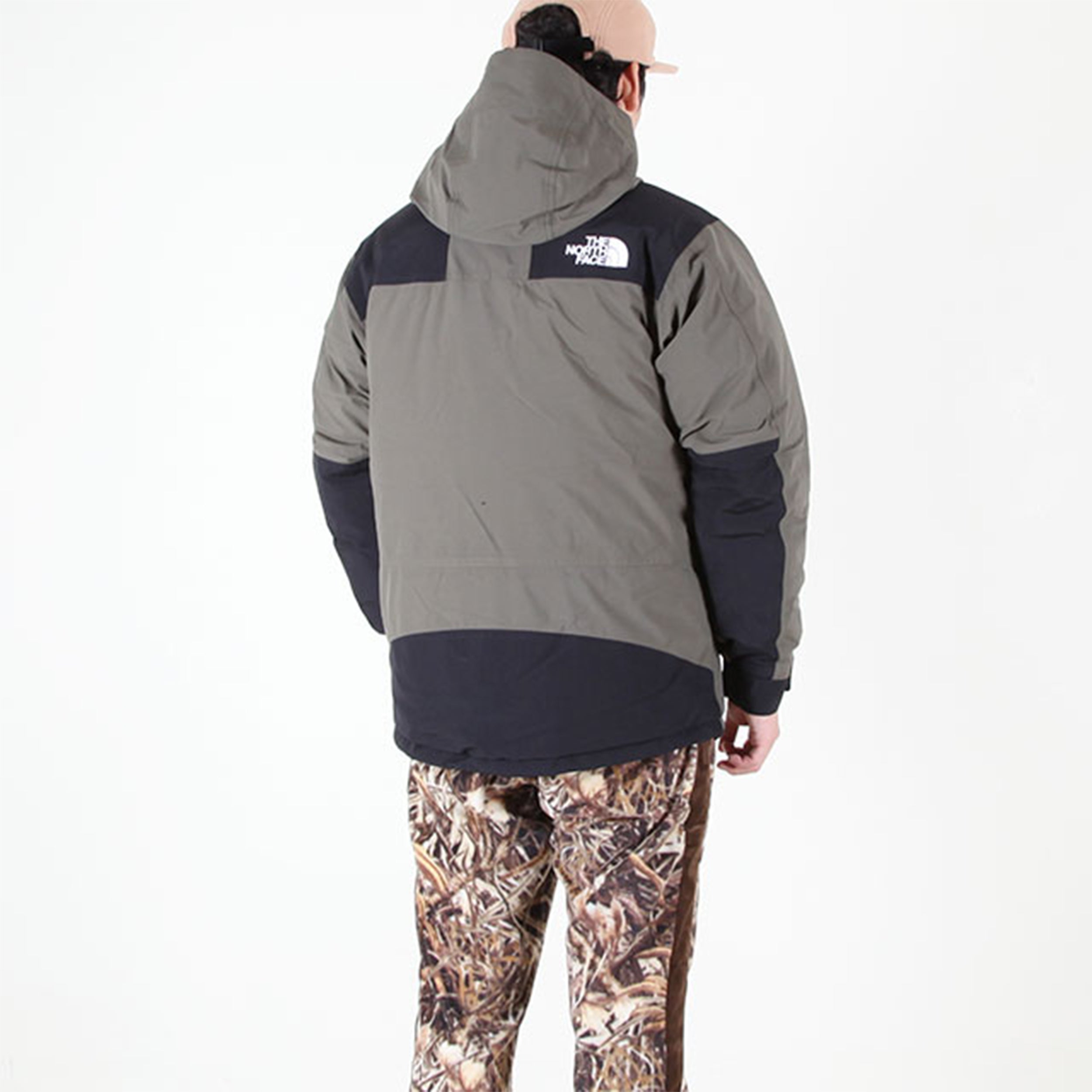 THE NORTH FACE Mountain Down Jacket 'Green' ND91930-NT - 5_2c65257d-8927-49e3-b174-12f12fa110c2