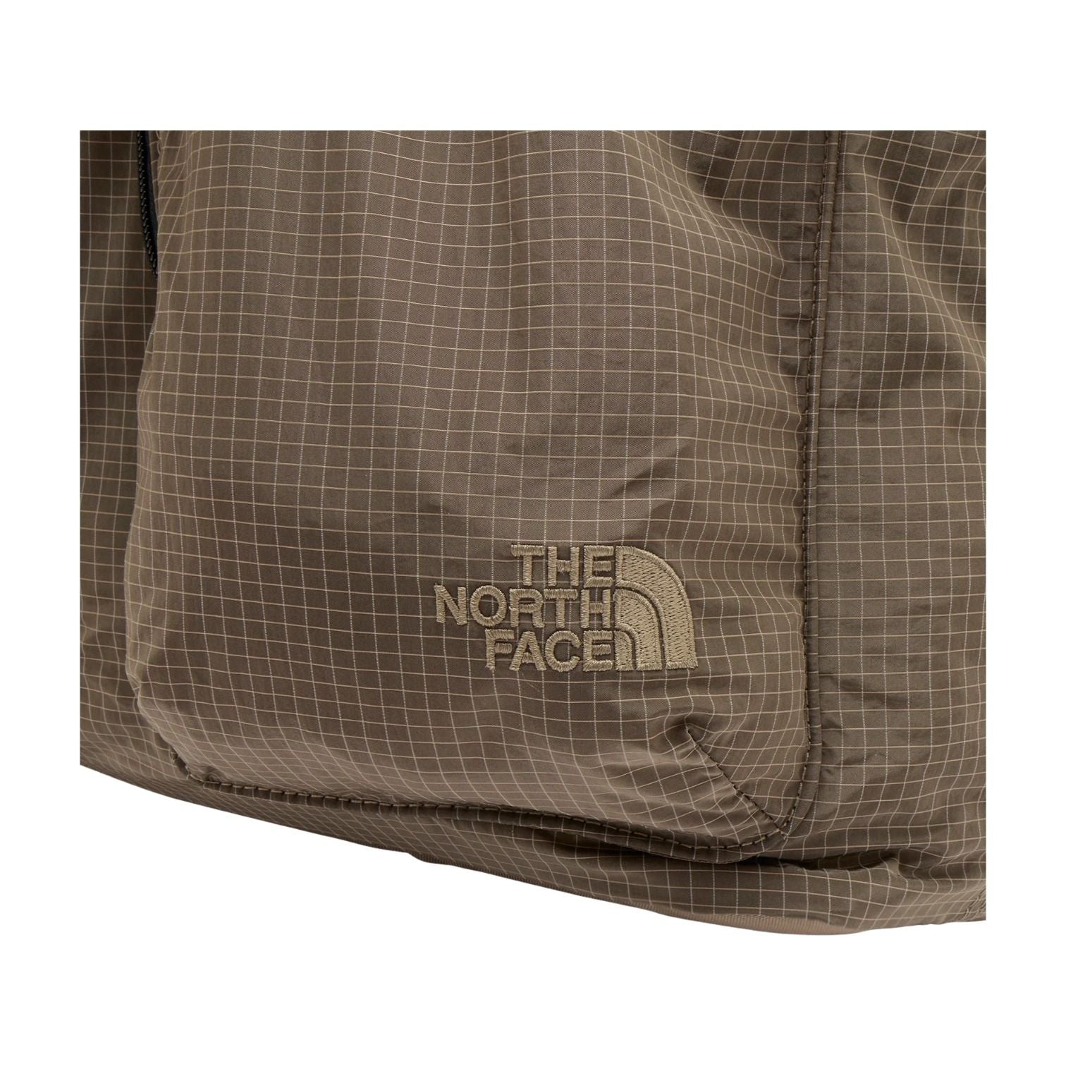 THE NORTH FACE Never Stop Tote Bag 'Garnet' NF0A8JCB2H9 - BR_NF0A8JCB2H9_4_1