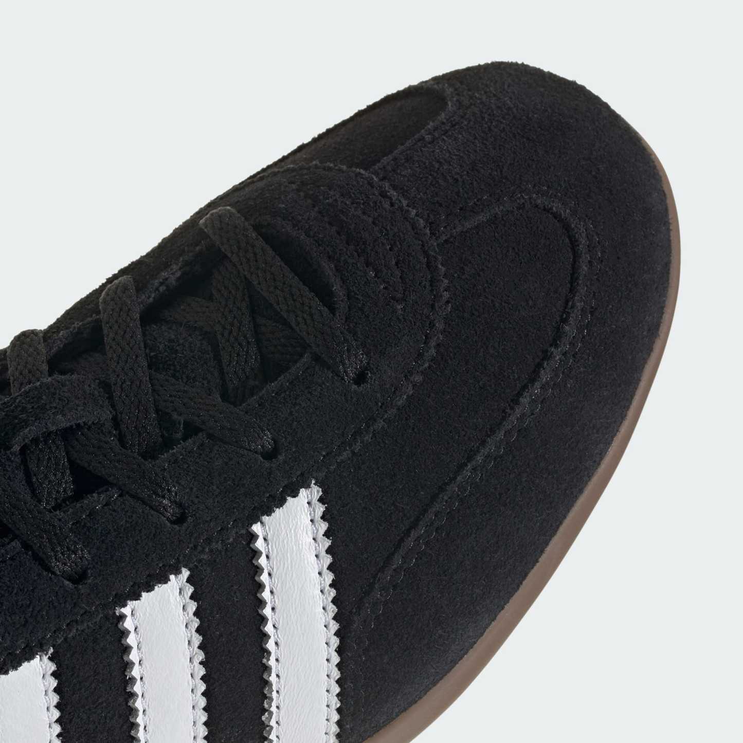 핸드볼 스페지알 로우 프로 - Core Black / Cloud White / Gold Metallic - KJ3629 - Detail View 2