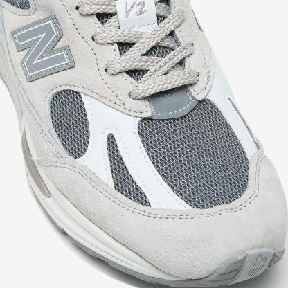 U991GL2 - White