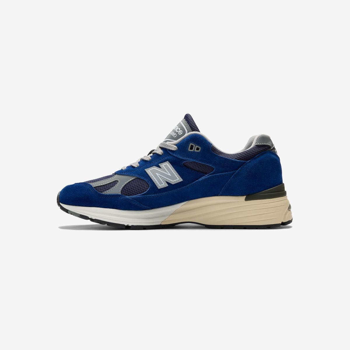 U991VO2 - Blue