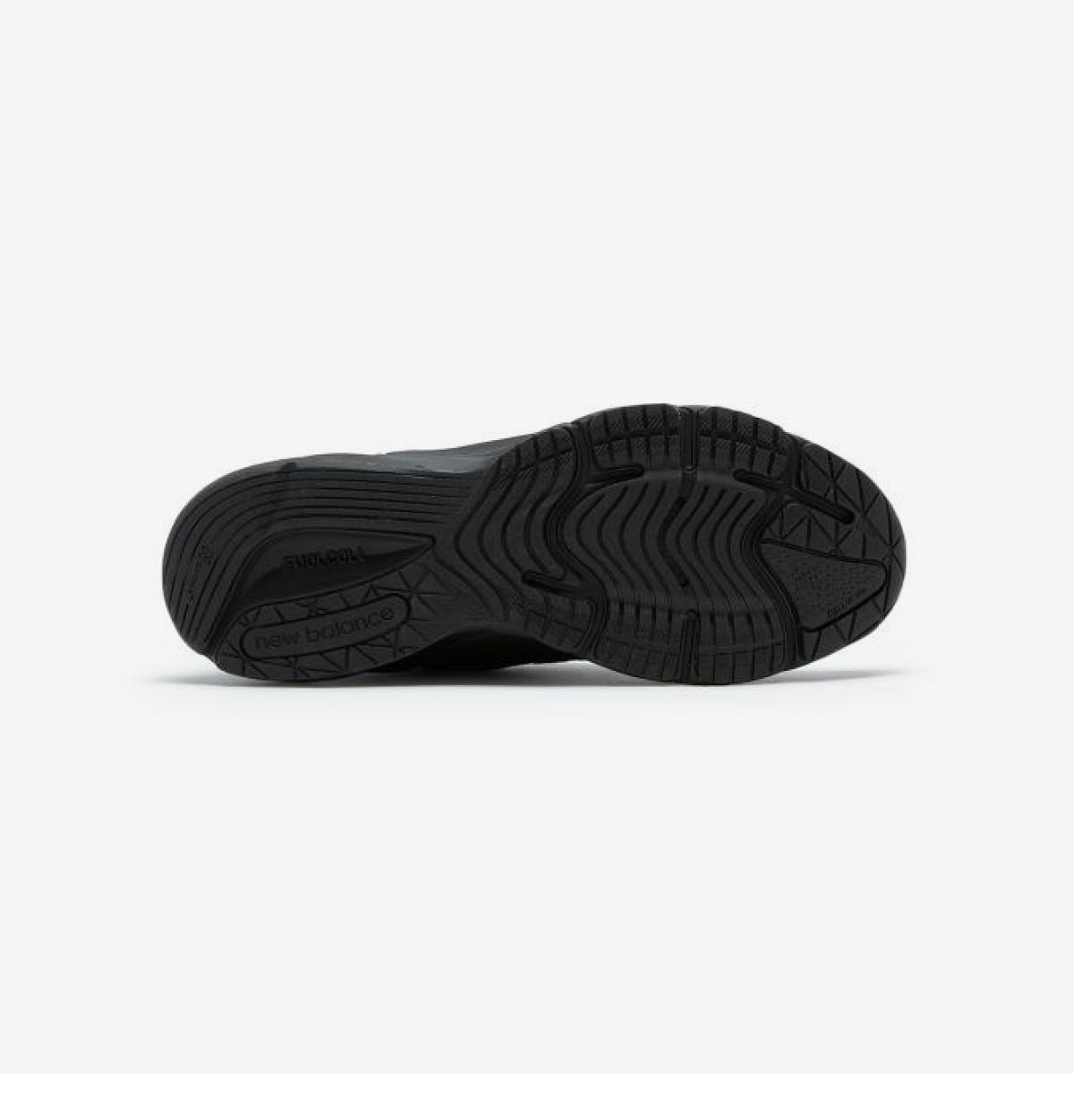 U990BB6 (TRIPLE BLACK) - Black