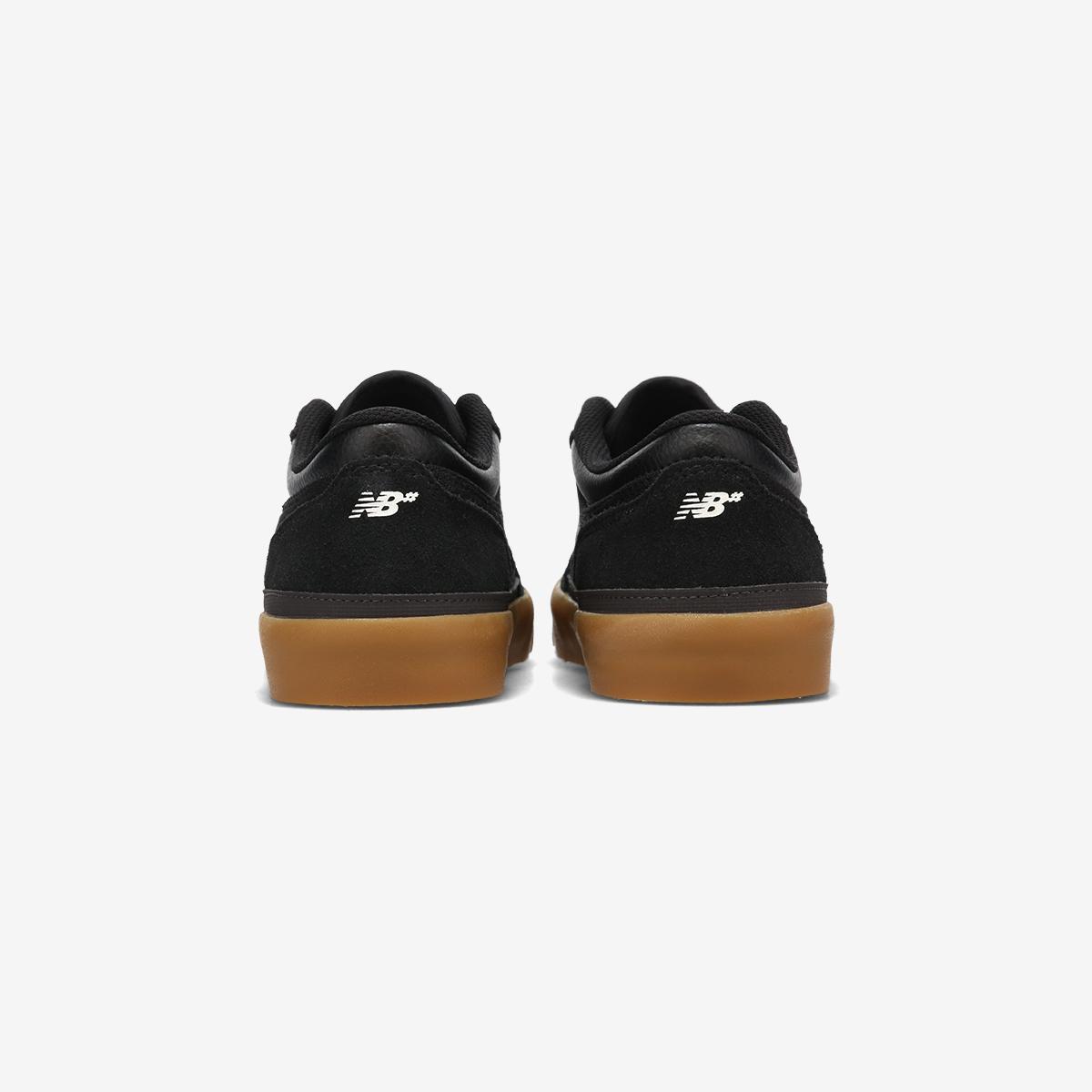 UN417FWM - Black