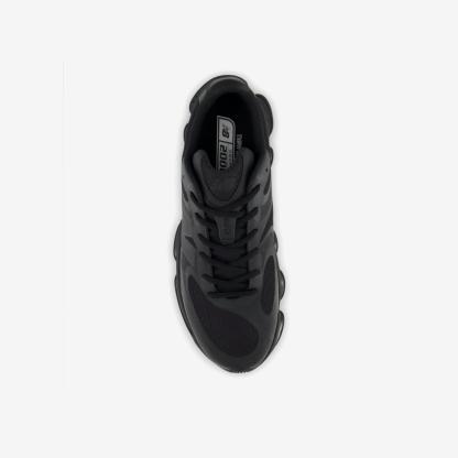 U20005L0 - Black