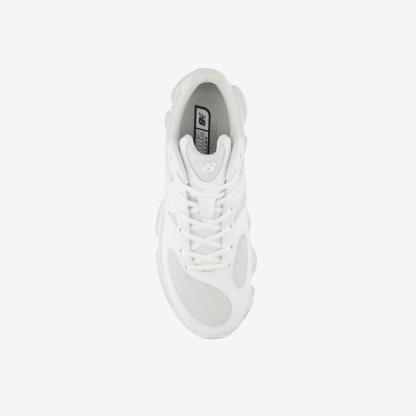 U20005L0 - White