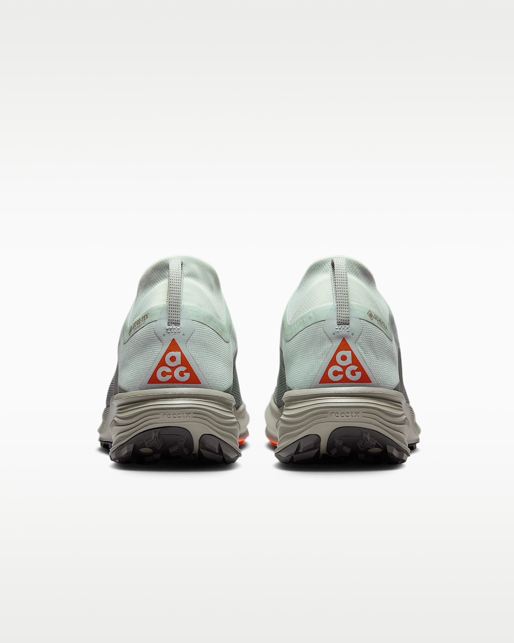 ACG 페가수스 트레일 GORE-TEX 남성 워터프루프 트레일 러닝화 - 라이트 실버/라이트 아미/세이프티 오렌지/라이트 실버