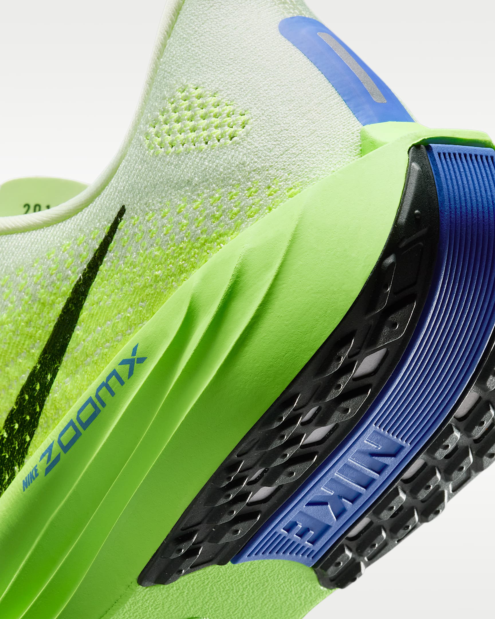 나이키 페가수스 플러스 남성 로드 러닝화 - 볼트 아이스/볼트 틴트/라임 블라스트/블랙 스프루스