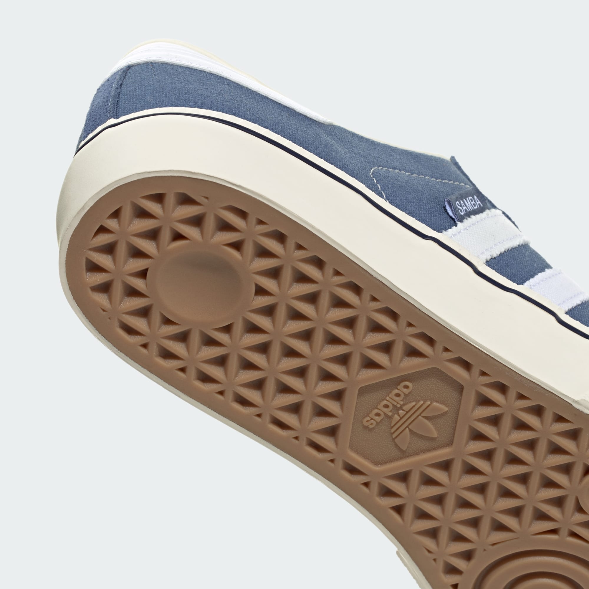 삼바 ST - Crew Blue / Cloud White / Cream White