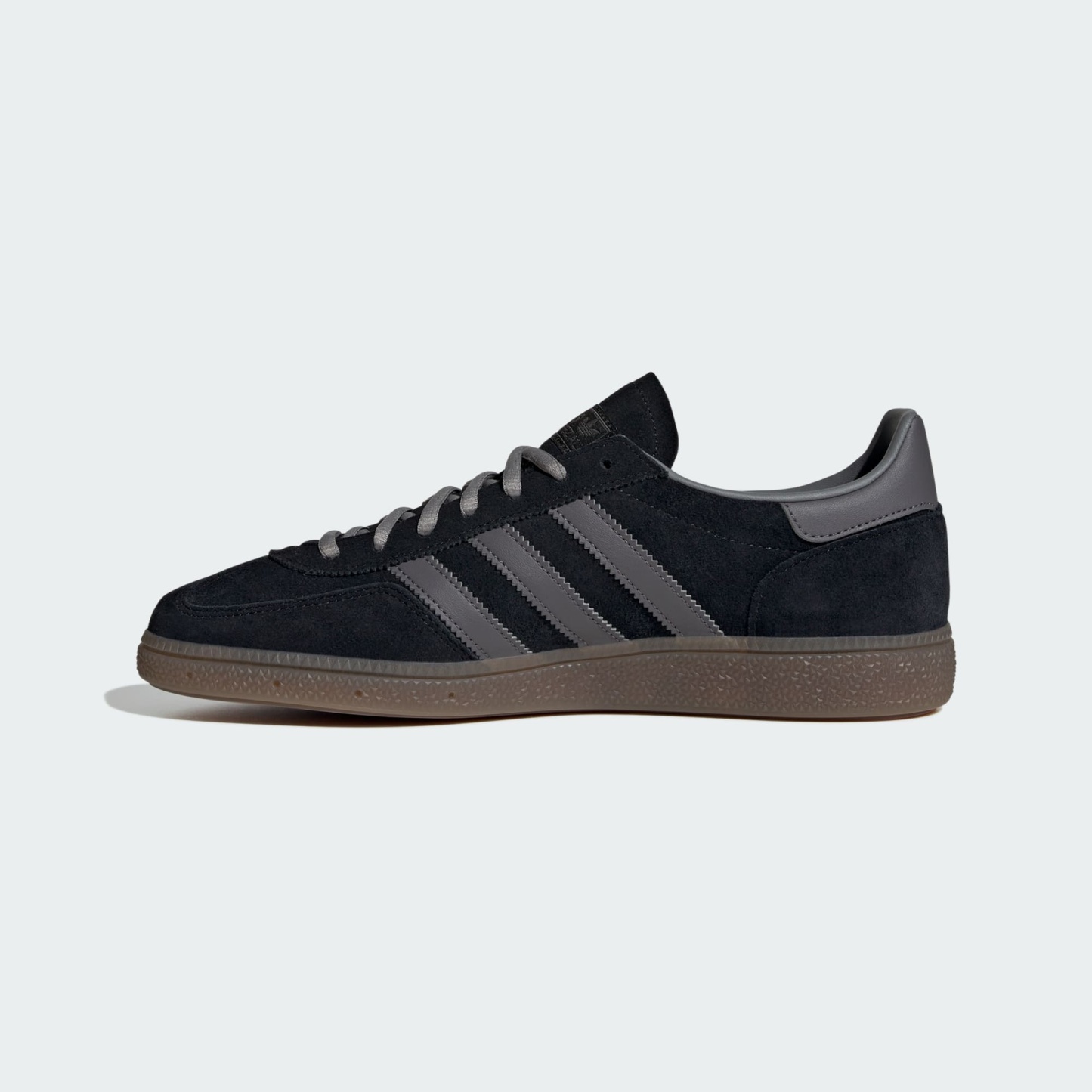 핸드볼 스페지알 - Core Black / Grey Strata / Gum - KZ6707 - Side Medial Center View