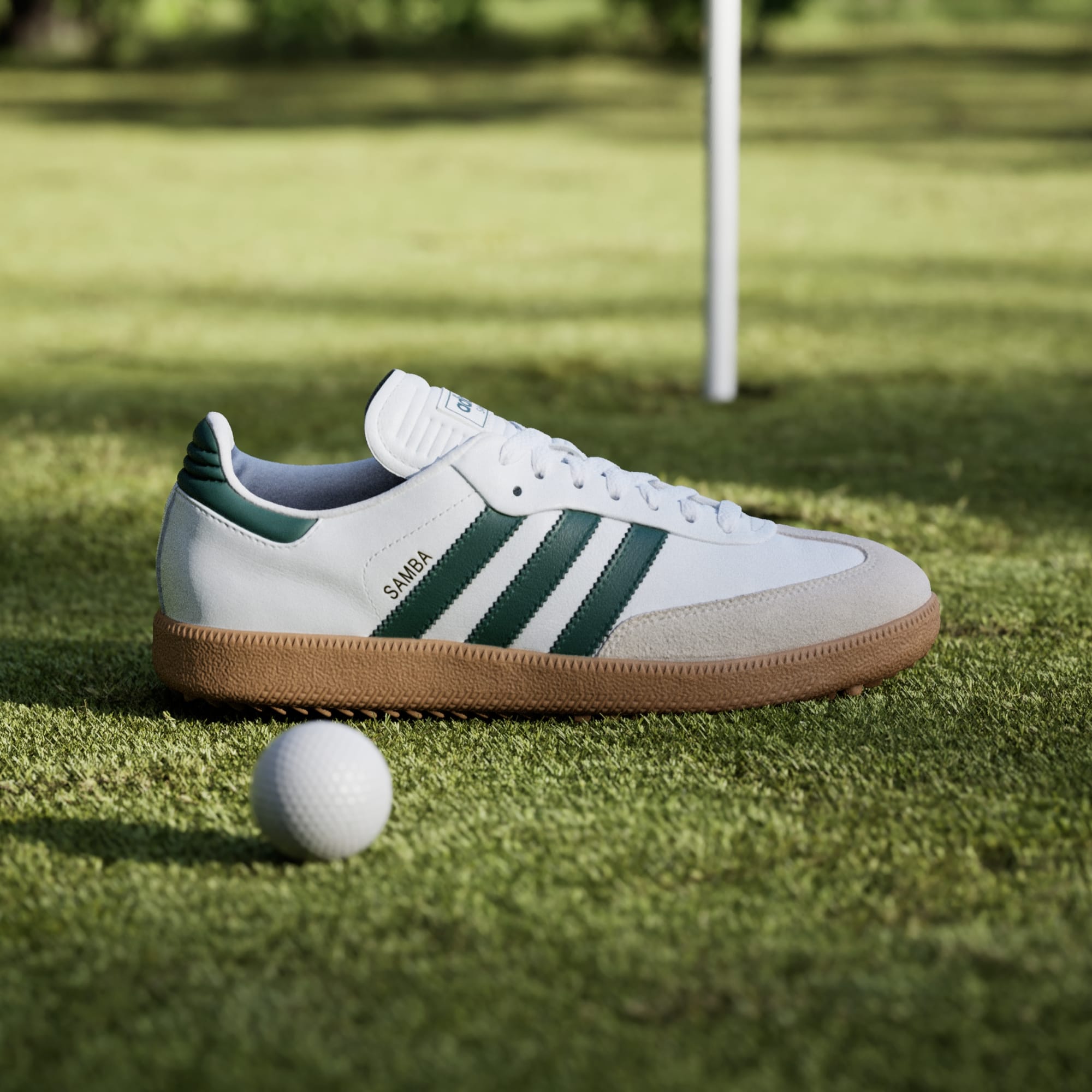 삼바 스파이크리스 - Cloud White / Collegiate Green / Gum