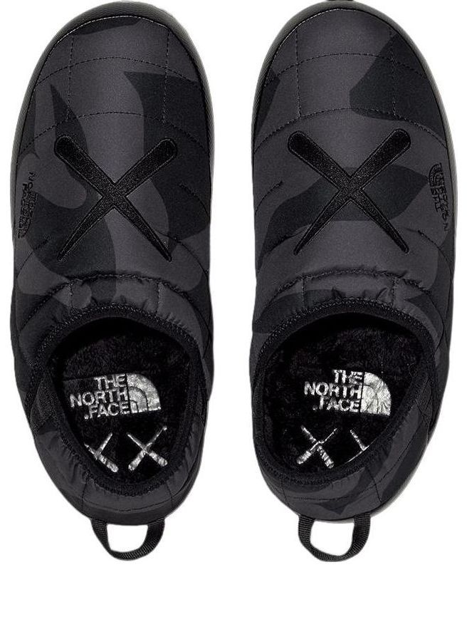 THE NORTH FACE x KAWS Thermoball Traction 'Kw Tnf Black Nutse Print' NF0A7W6J-7IL - main-square_6d08812b-159a-44f8-ae5e-1d0ccbc05c8a