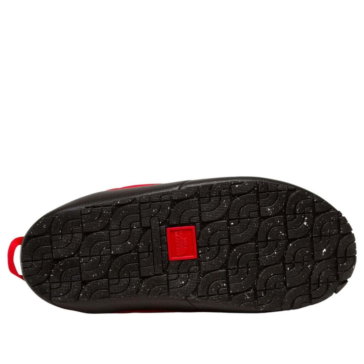 THE NORTH FACE Thermoball Traction Mule V 'Red' NF0A3UZNKZ31 - the-north-face-pantofole-thermoball-traction-mule-v-nf0a3uznkz31-070-rosso_20_3
