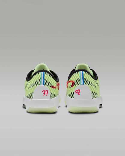 루카 77 '루카 라이프스타일' PF 농구화 - 배얼리 볼트/블랙/화이트/인프라레드 23