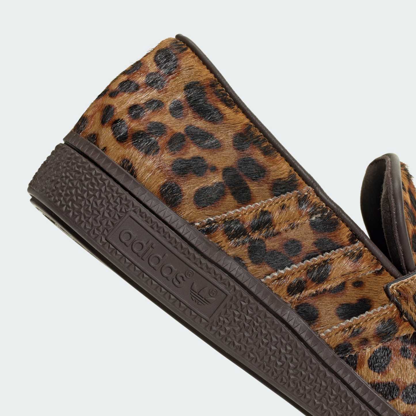 핸드볼 스페지알 로퍼 - Magic Beige / Core Black / Dark Brown - KJ2526 - Detail View 1