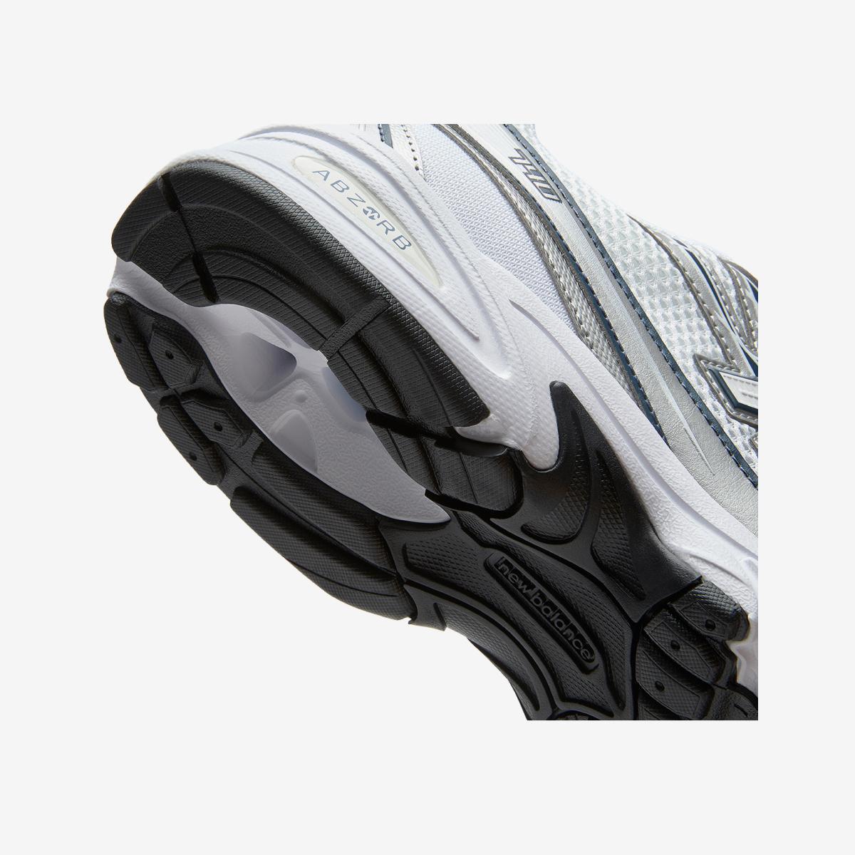 U740BM2 (BLACK SILVER) - Silver