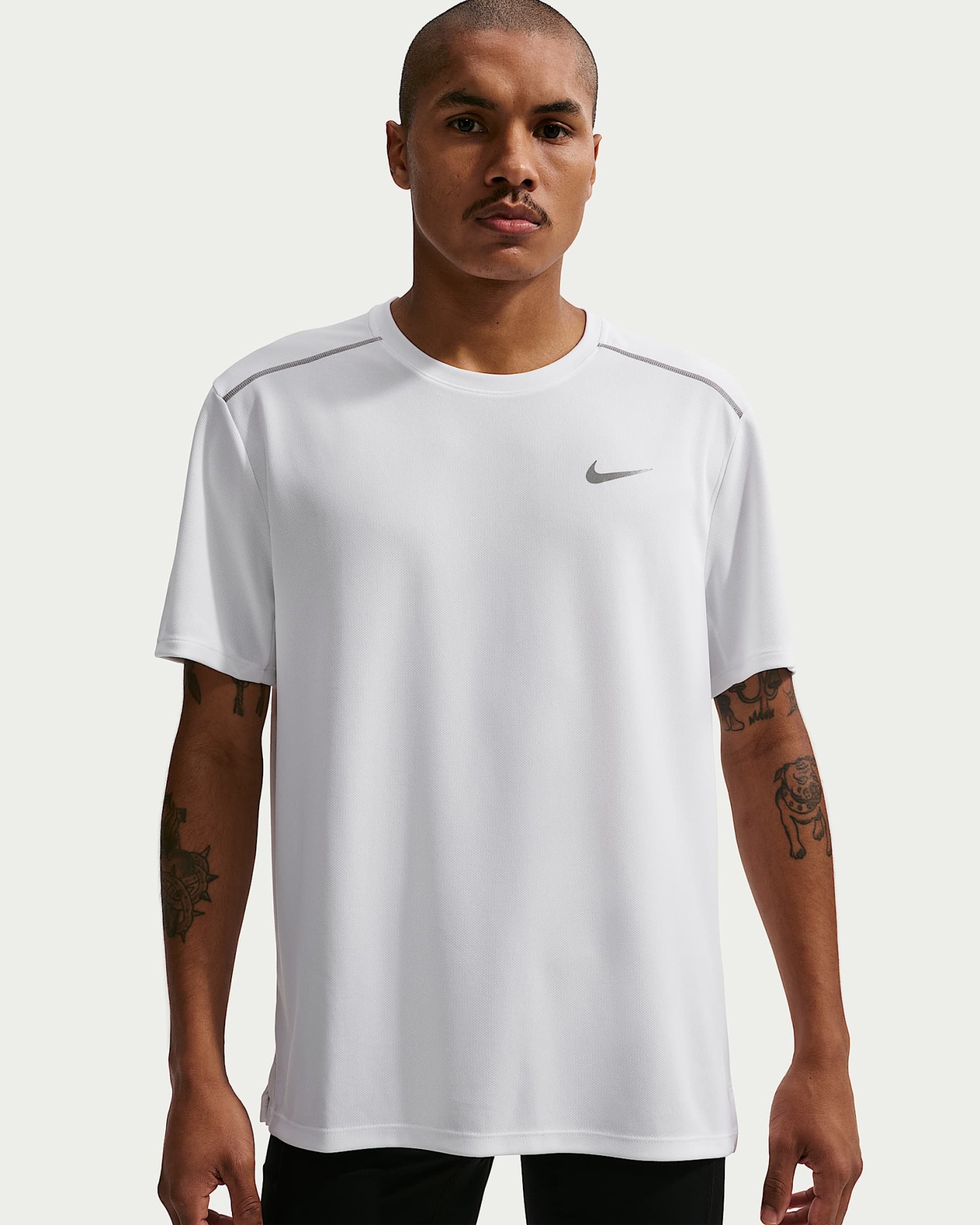 Nike Miler Dri-FIT Kısa Kollu Erkek Koşu Üstü - Beyaz/Beyaz